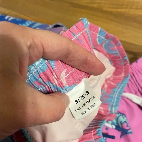 Boys size 8 swimming trunks with boxer liners - Picture 6 of 6